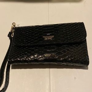 Victoria Secret Black Tech Wallet NWOT